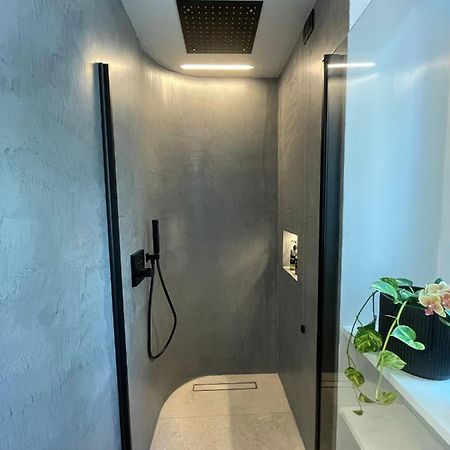Civico29 Appartamento Bilocale Комо Экстерьер фото